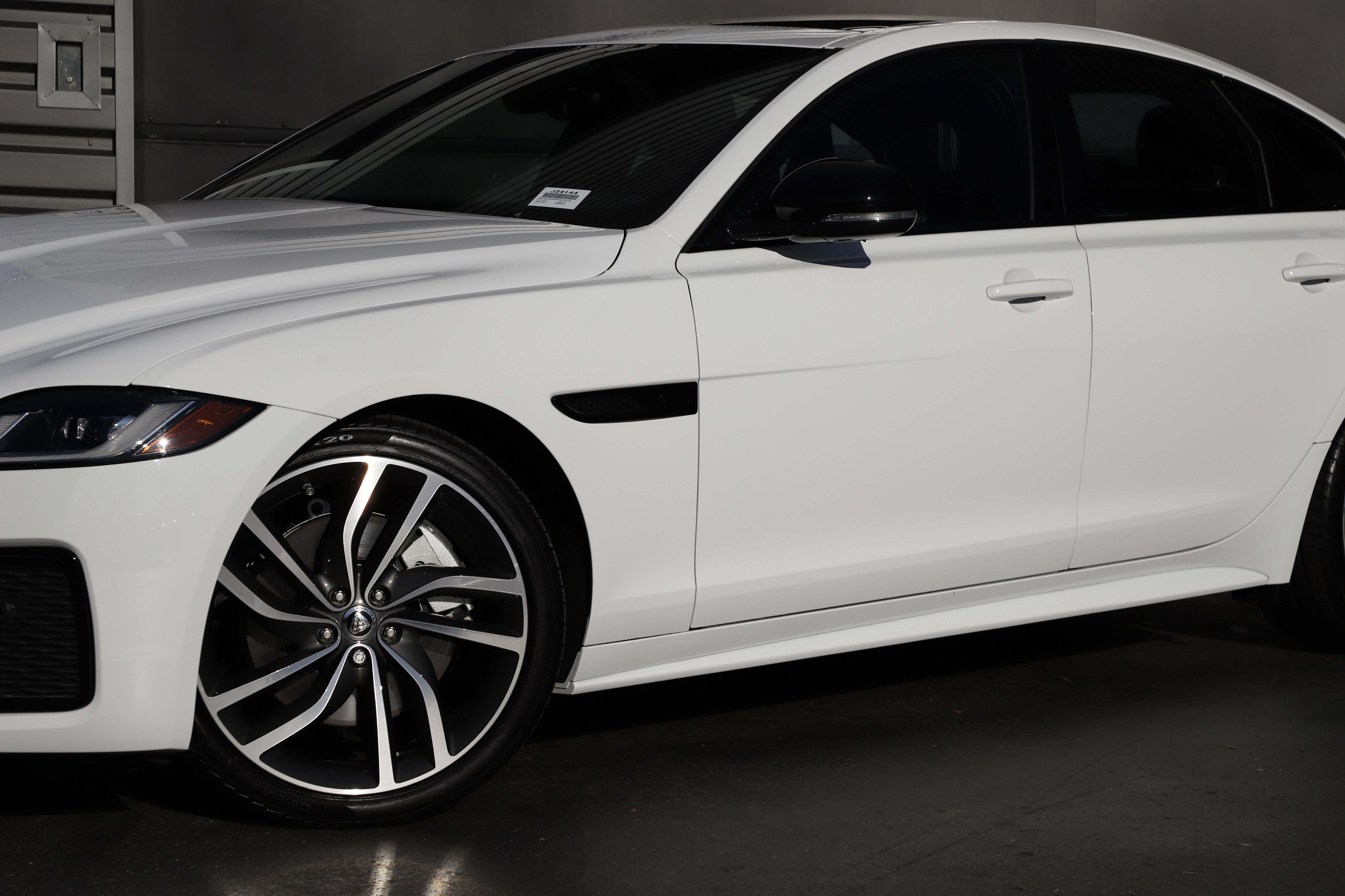 New 2024 Jaguar XF R-Dynamic SE image 2