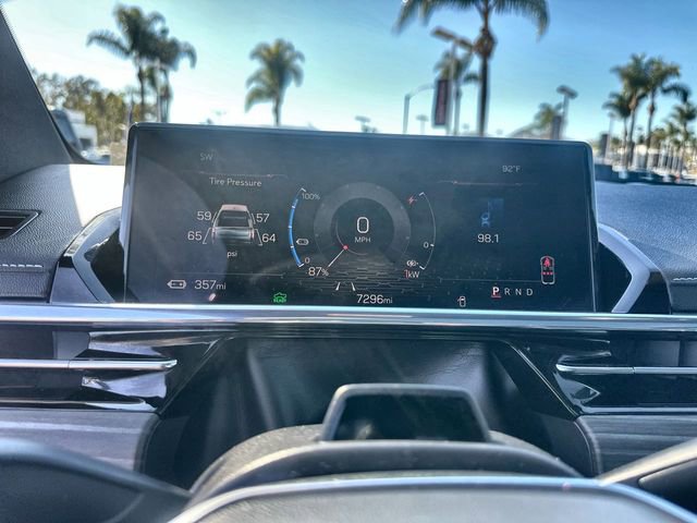 New 2025 GMC Sierra EV Denali image 12