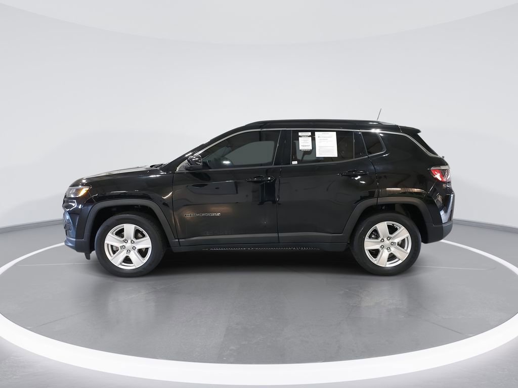 Used 2022 Jeep Compass Latitude image 5