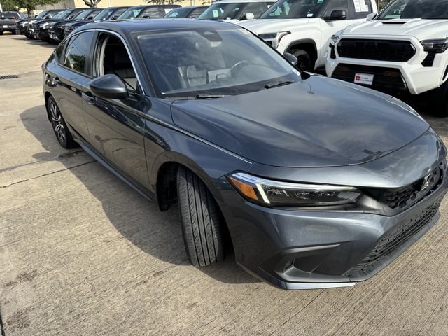 Used 2022 Honda Civic EX-L image 3
