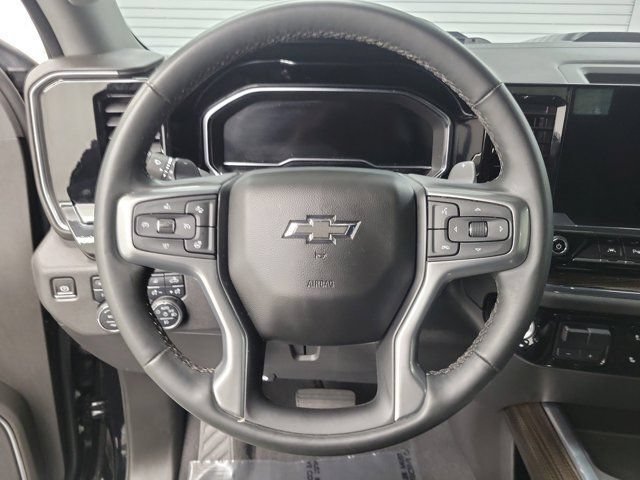 Used 2024 Chevrolet Silverado 1500 LT Trail Boss w/ Convenience Package II AWD/4WD image 25