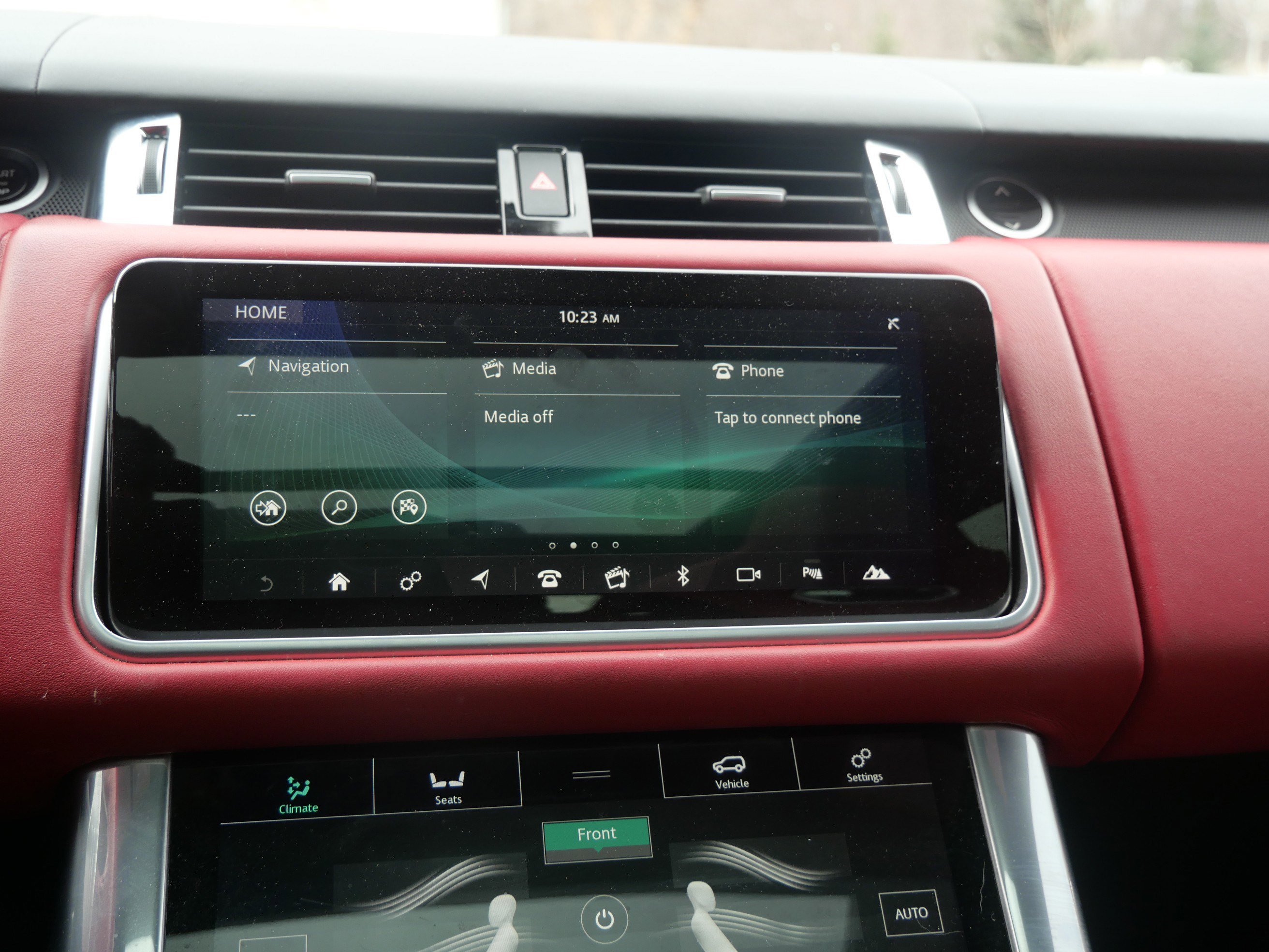 Used 2020 Land Rover Range Rover Sport SVR image 23