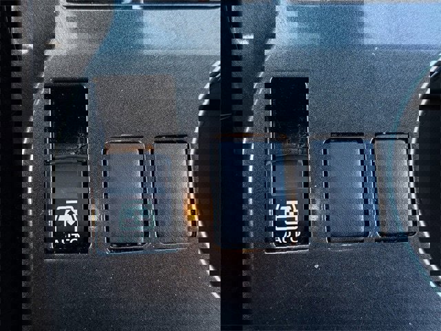 Used 2020 Toyota 4Runner Limited image 21