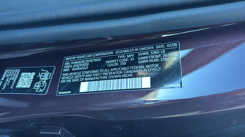 New 2027 Volvo XC60 B5 Plus AWD/4WD image 32