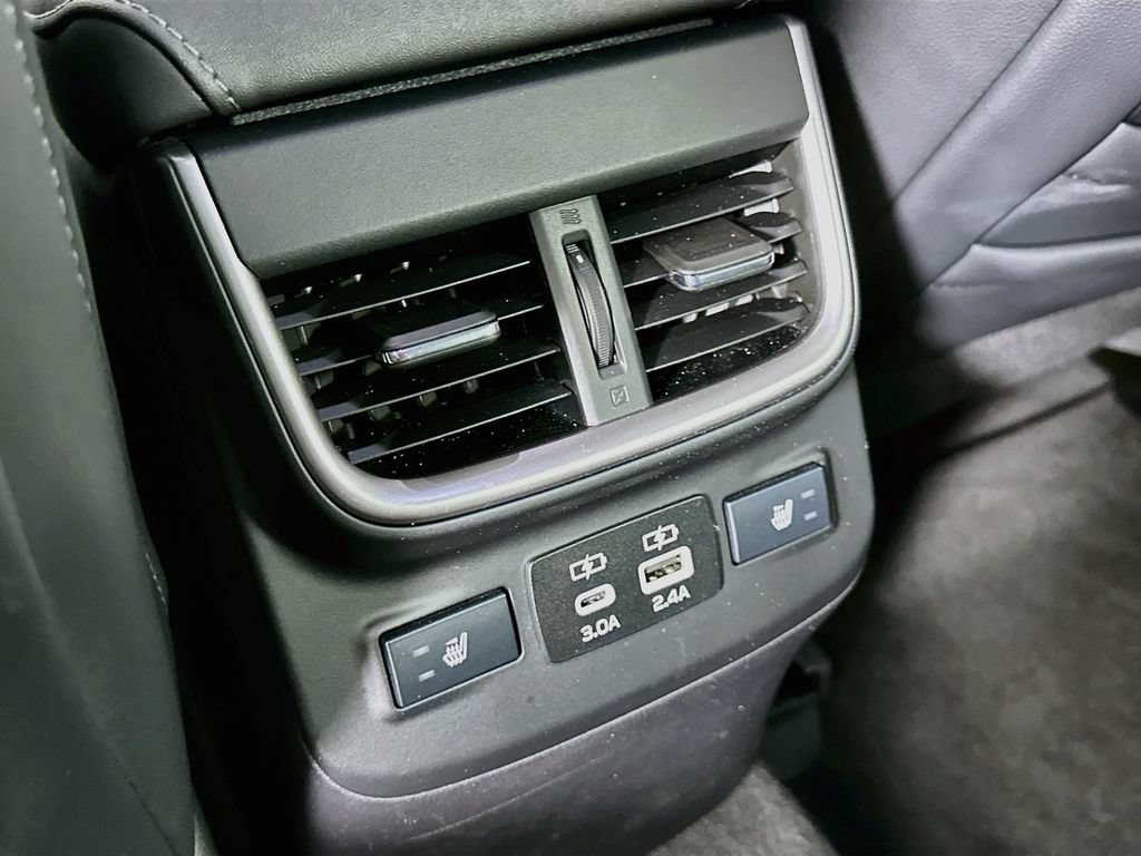Used 2024 Subaru Outback Limited AWD/4WD image 34