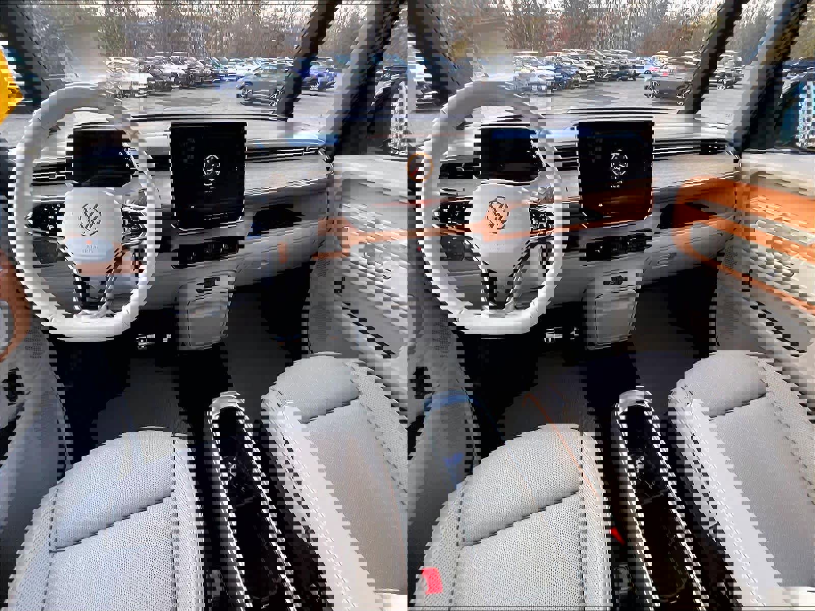 New 2025 Volkswagen ID. Buzz Pro S Plus image 12