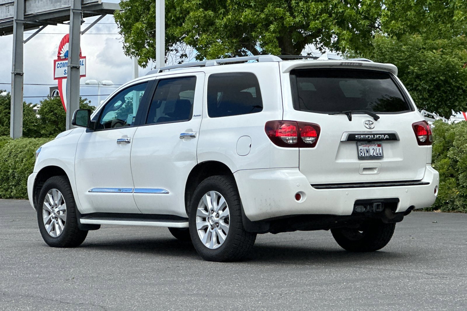 Used 2021 Toyota Sequoia Platinum AWD/4WD image 6