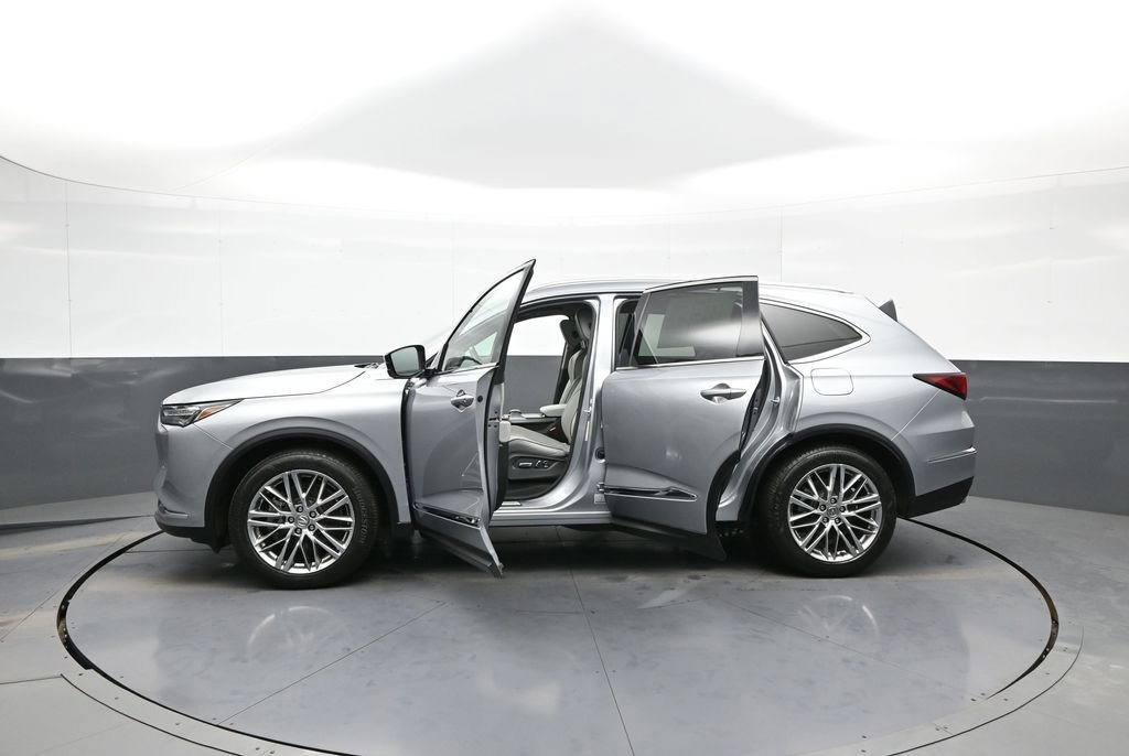 Certified 2023 Acura MDX SH-AWD w/ Advance Package image 45