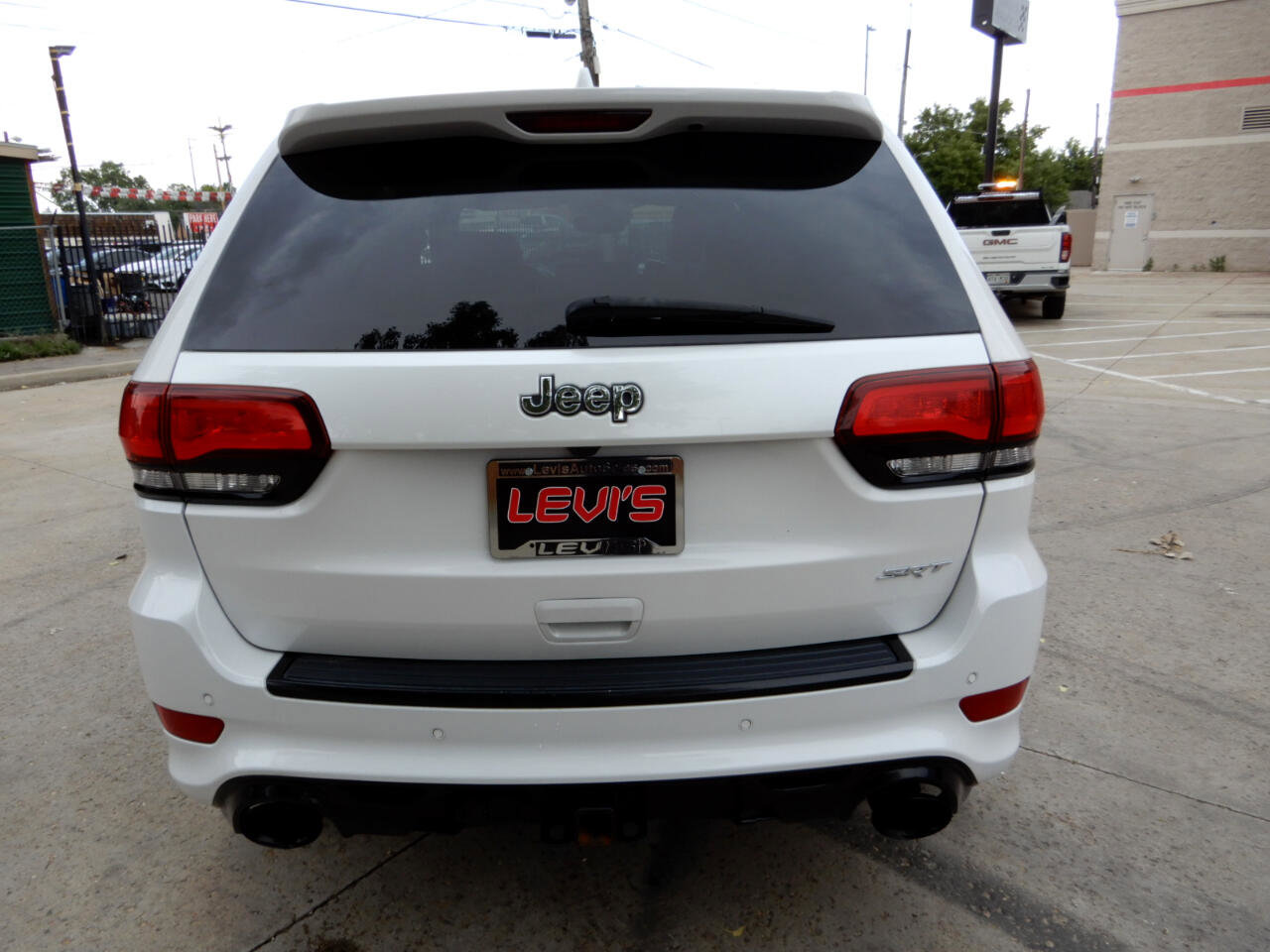 Used 2017 Jeep Grand Cherokee SRT image 6