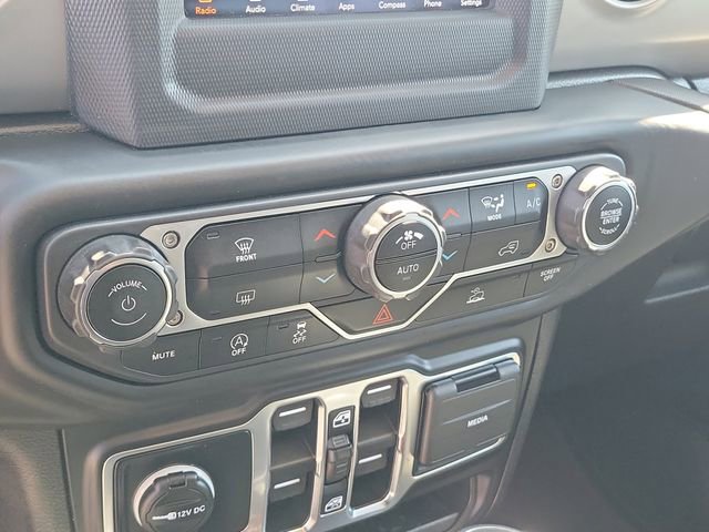 Used 2021 Jeep Gladiator Sport image 32