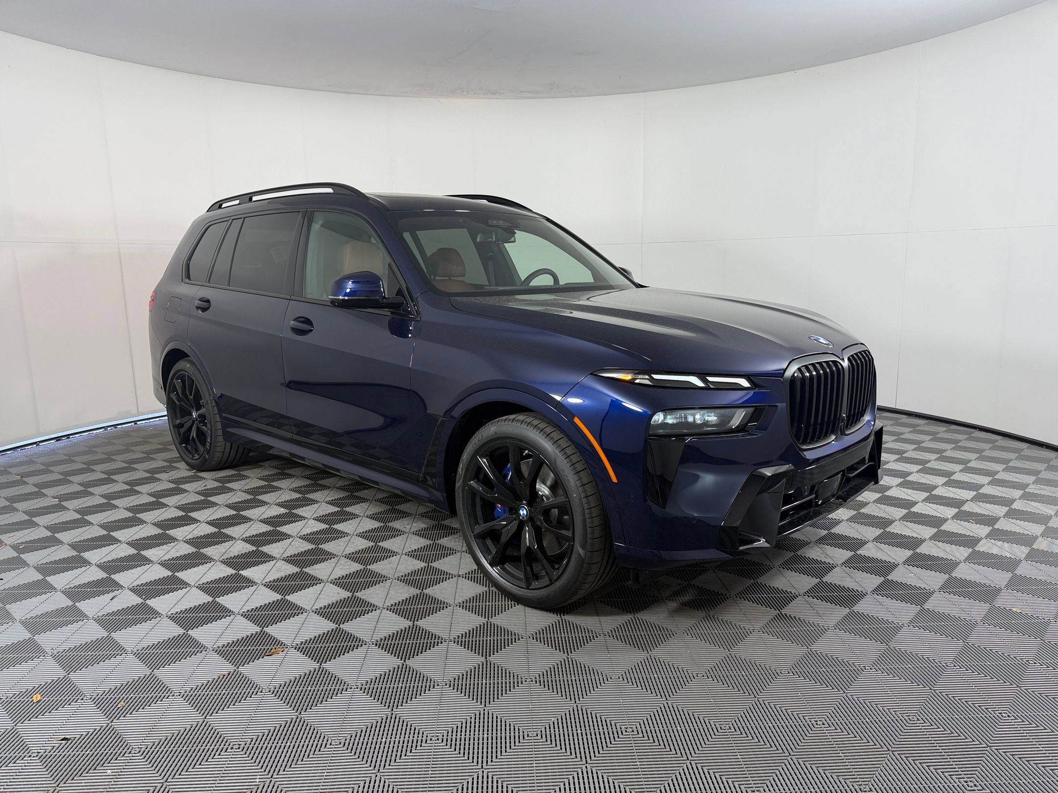 New 2026 BMW X7 xDrive40i w/ Executive Package image 7
