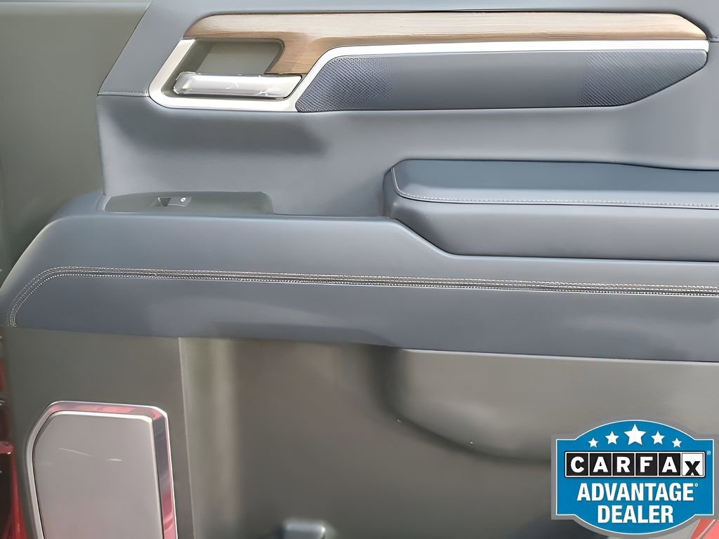 Used 2022 Chevrolet Silverado 1500 High Country w/ High Country Premium Package image 47