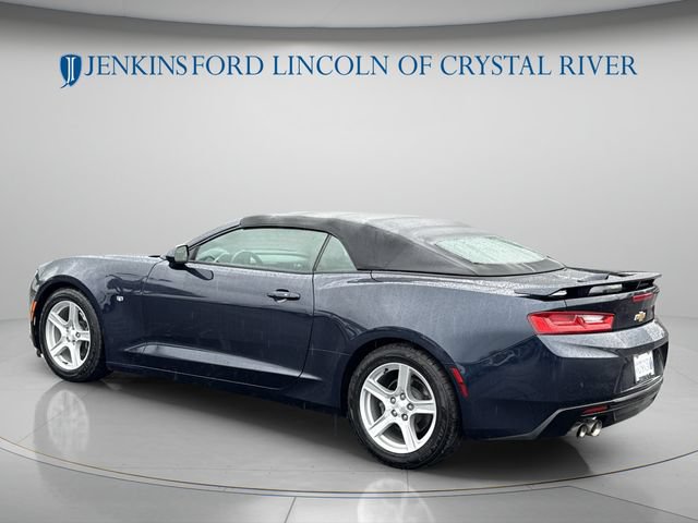 Used 2016 Chevrolet Camaro LT RWD image 7