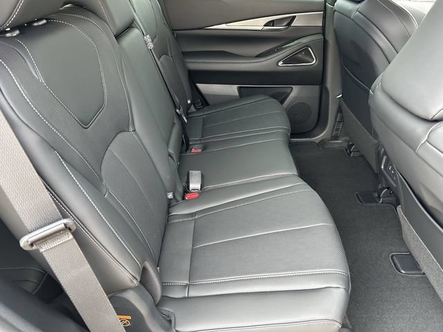 New 2027 INFINITI QX60 Luxe w/ Cargo Package FWD image 15