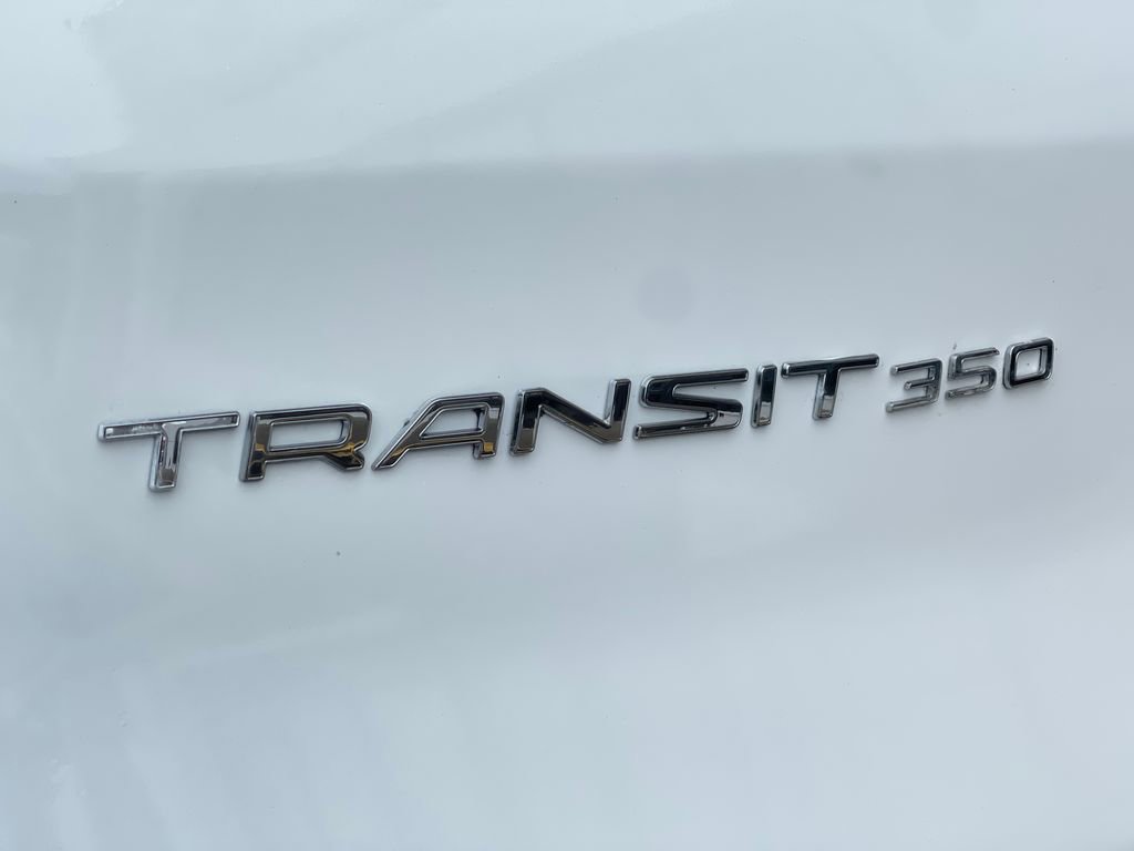 Used 2018 Ford Transit 350 XLT image 34