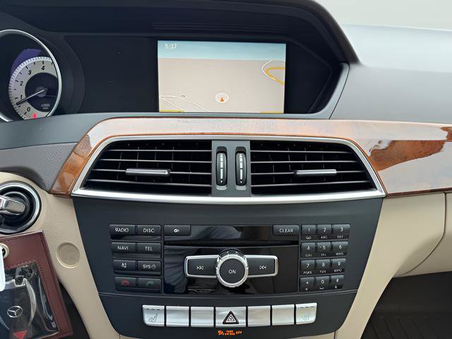 Used 2012 Mercedes-Benz C 300 4MATIC Sedan image 21