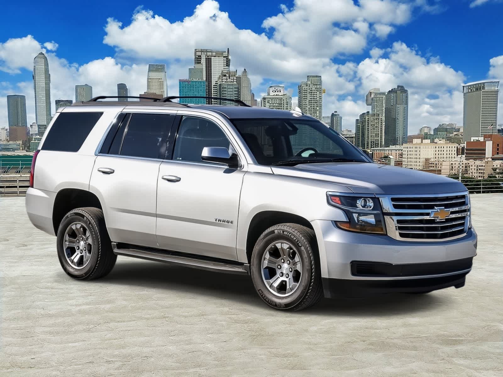 Used 2020 Chevrolet Tahoe LS RWD image 2