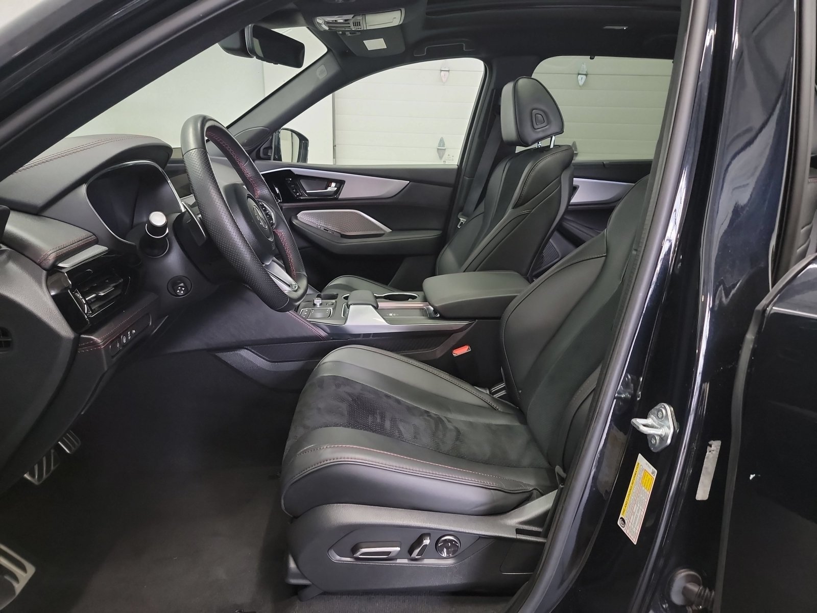 Used 2023 Acura MDX A-Spec AWD/4WD image 12