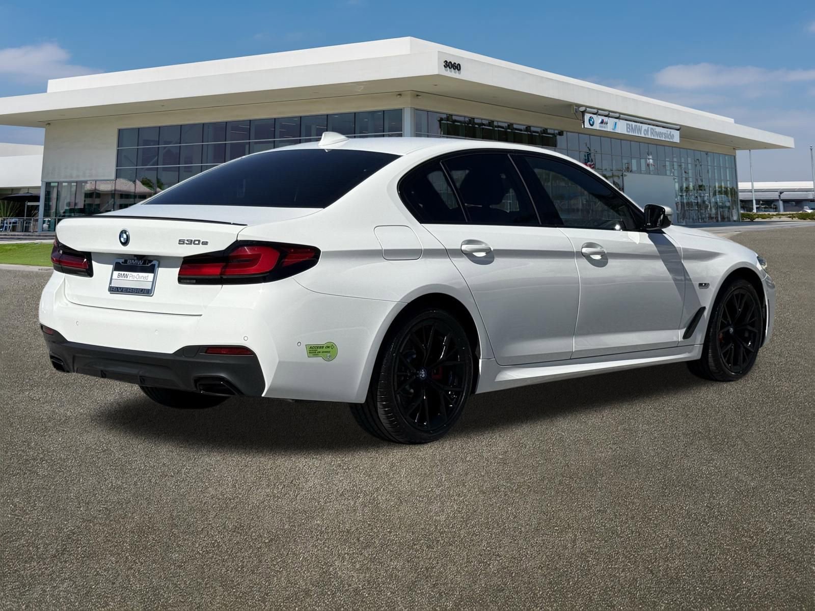 Used 2023 BMW 530e 530e iPerformance w/ M Sport Package image 10