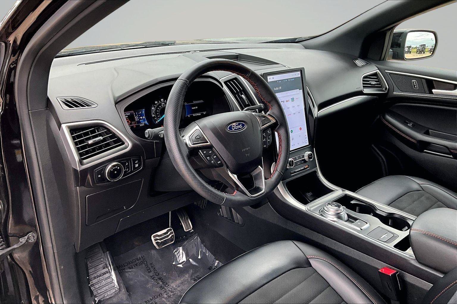 Used 2024 Ford Edge ST-Line AWD/4WD image 14