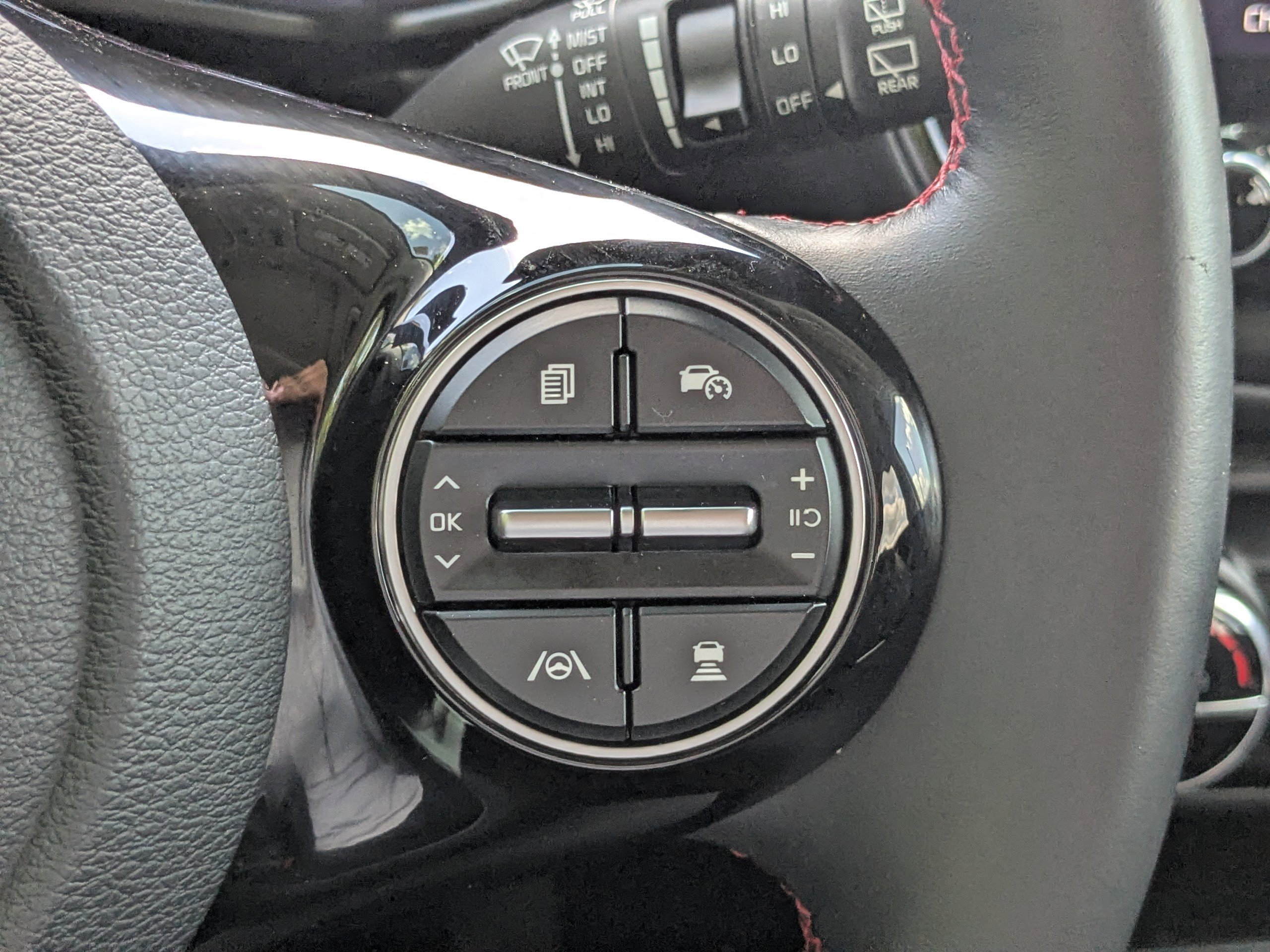 Used 2023 Kia Soul GT-Line w/ GT-Line Technology Package FWD image 25