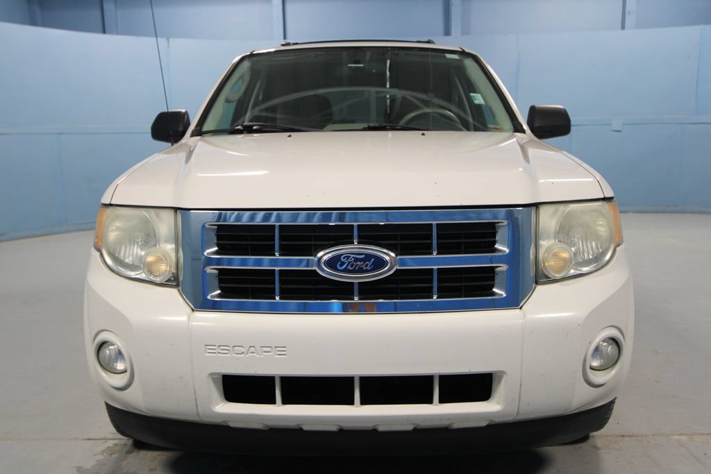 Used 2011 Ford Escape XLT w/ 201A Rapid Spec Order Code FWD image 21