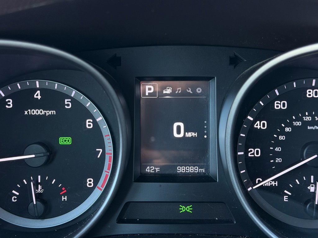 Used 2019 Hyundai Santa Fe XL SE image 10