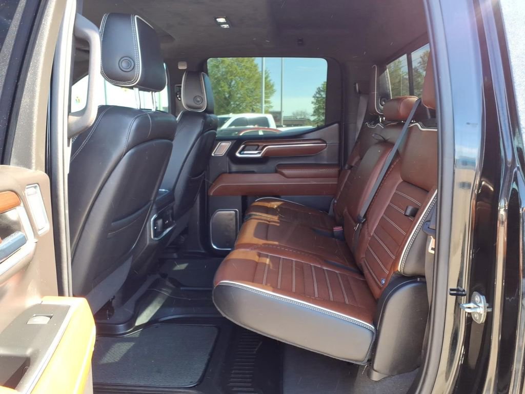 Used 2023 GMC Sierra 1500 Denali Ultimate image 6