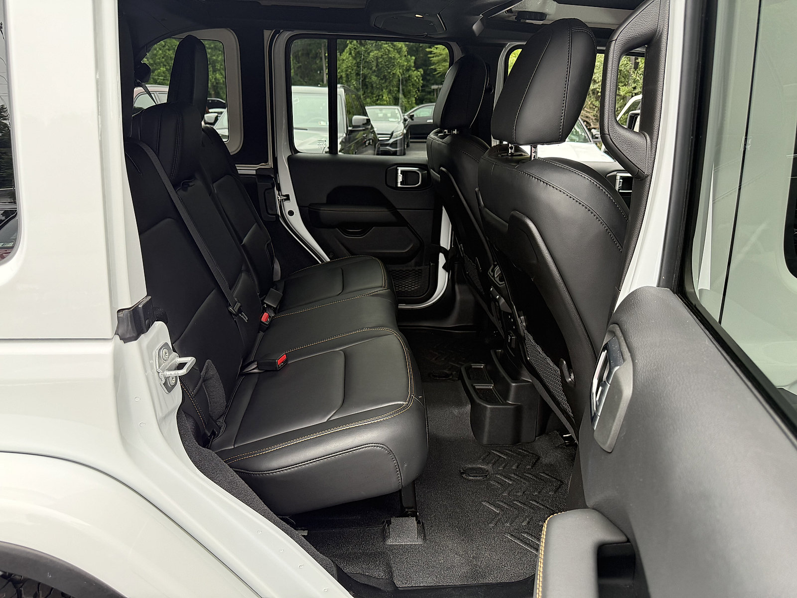 Certified 2025 Jeep Wrangler Unlimited Rubicon 392 AWD/4WD image 17