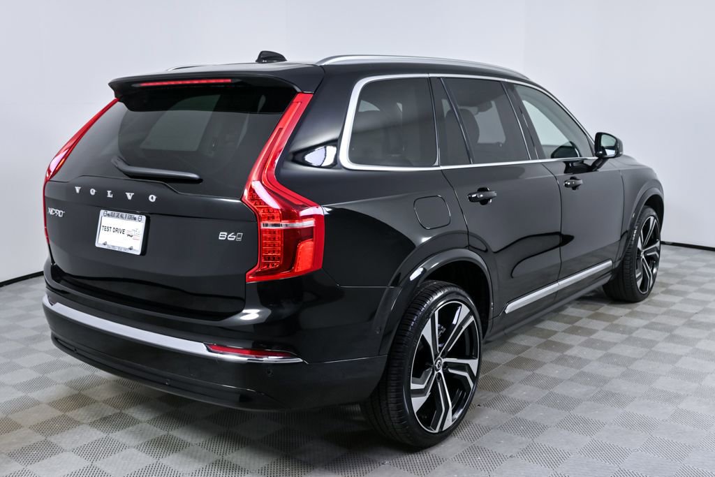 Certified 2024 Volvo XC90 B6 Ultimate w/ Protection Package image 30