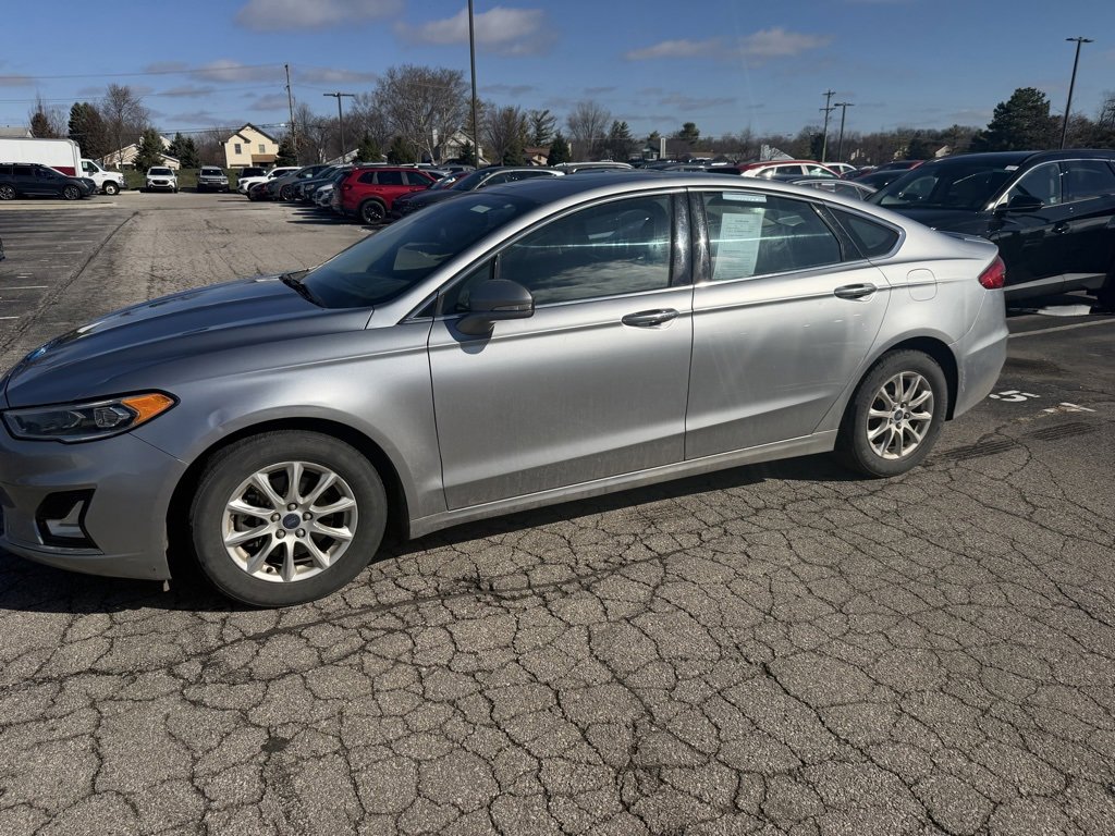 Used 2020 Ford Fusion Titanium image 1