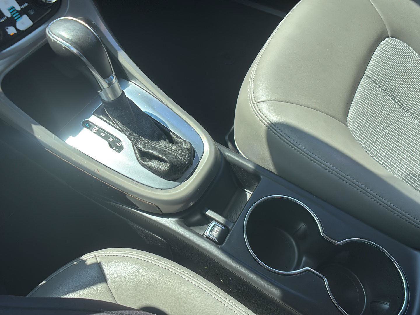 Used 2013 Buick Verano Convenience FWD image 34