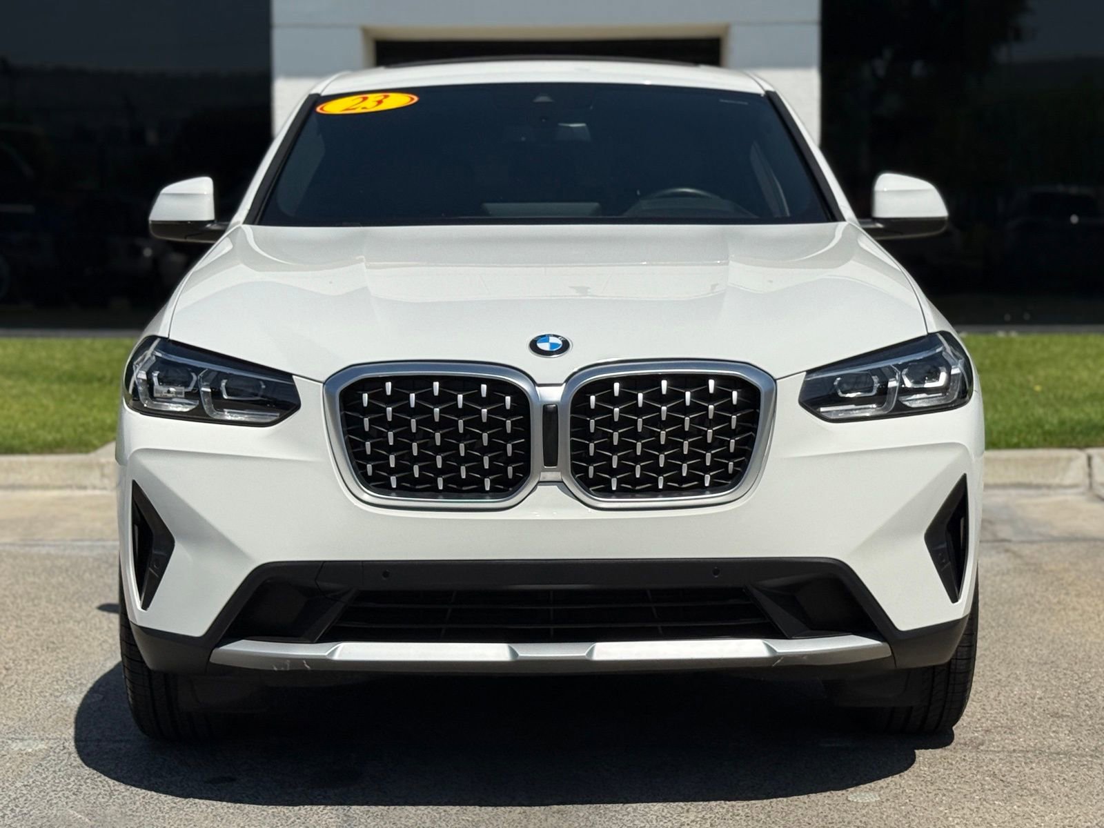 Used 2023 BMW X4 xDrive30i w/ Premium Package image 7