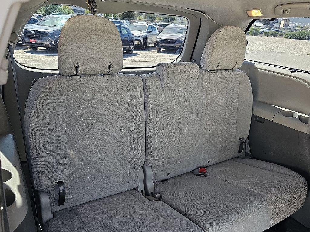 Used 2012 Toyota Sienna LE w/ Preferred Pkg image 21