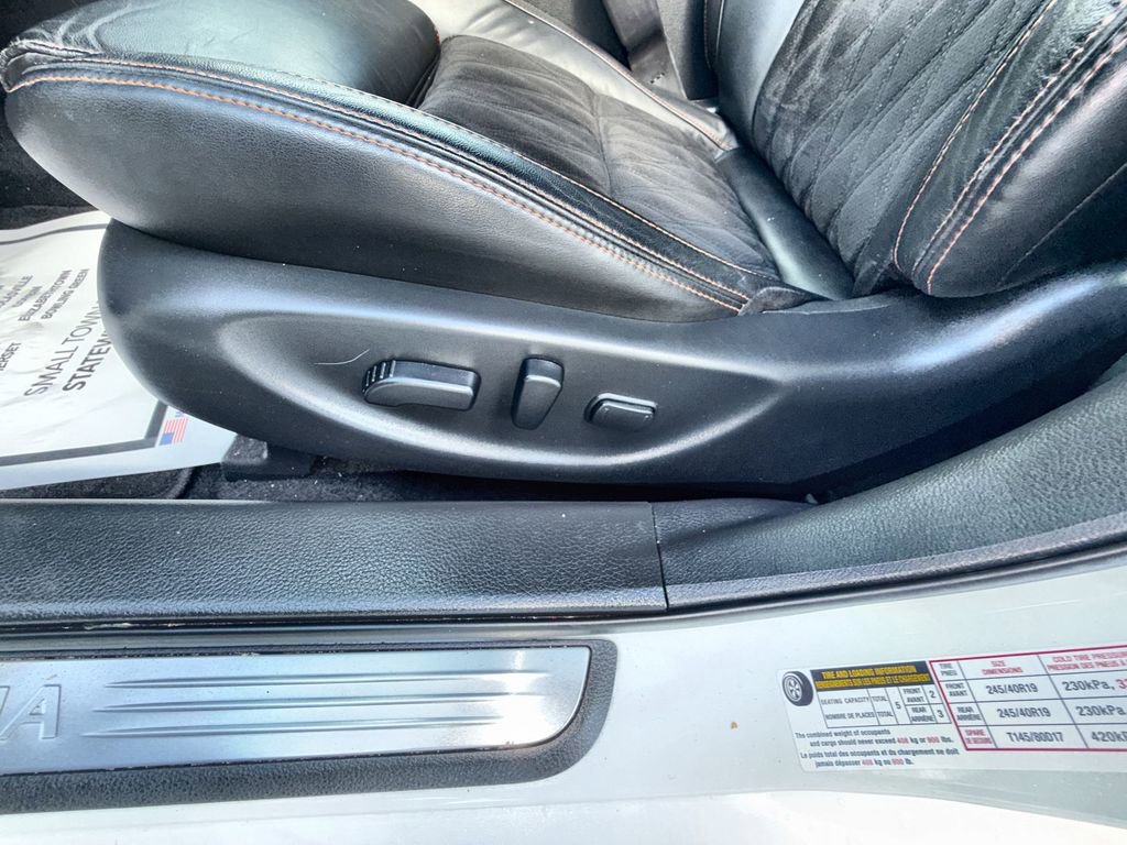 Used 2021 Nissan Maxima SR w/ Sport Mat Group FWD image 18