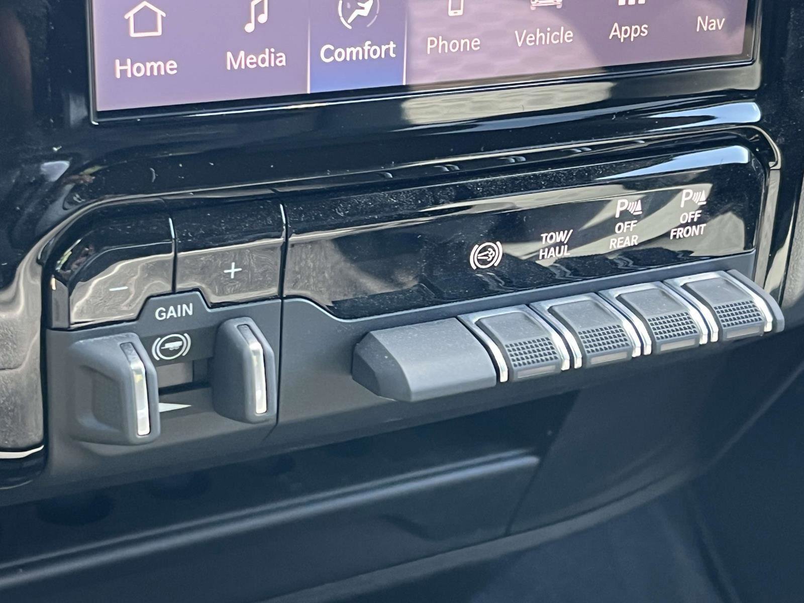 Used 2025 RAM 2500 Big Horn image 16