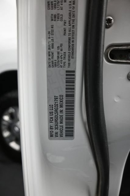 Used 2024 RAM 2500 Big Horn w/ Off Road Package AWD/4WD image 15