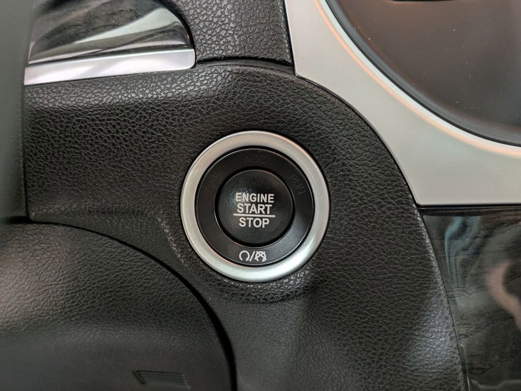 Used 2023 Chrysler 300 Touring L w/ Popular Equipment Group image 20