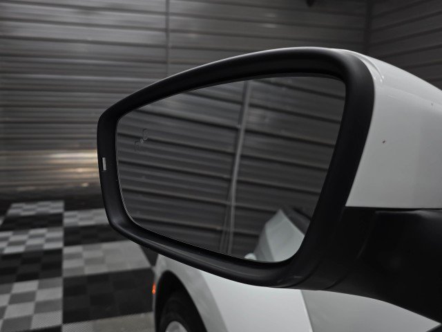 Used 2019 Volkswagen Beetle 2.0T Final Edition SEL FWD image 33