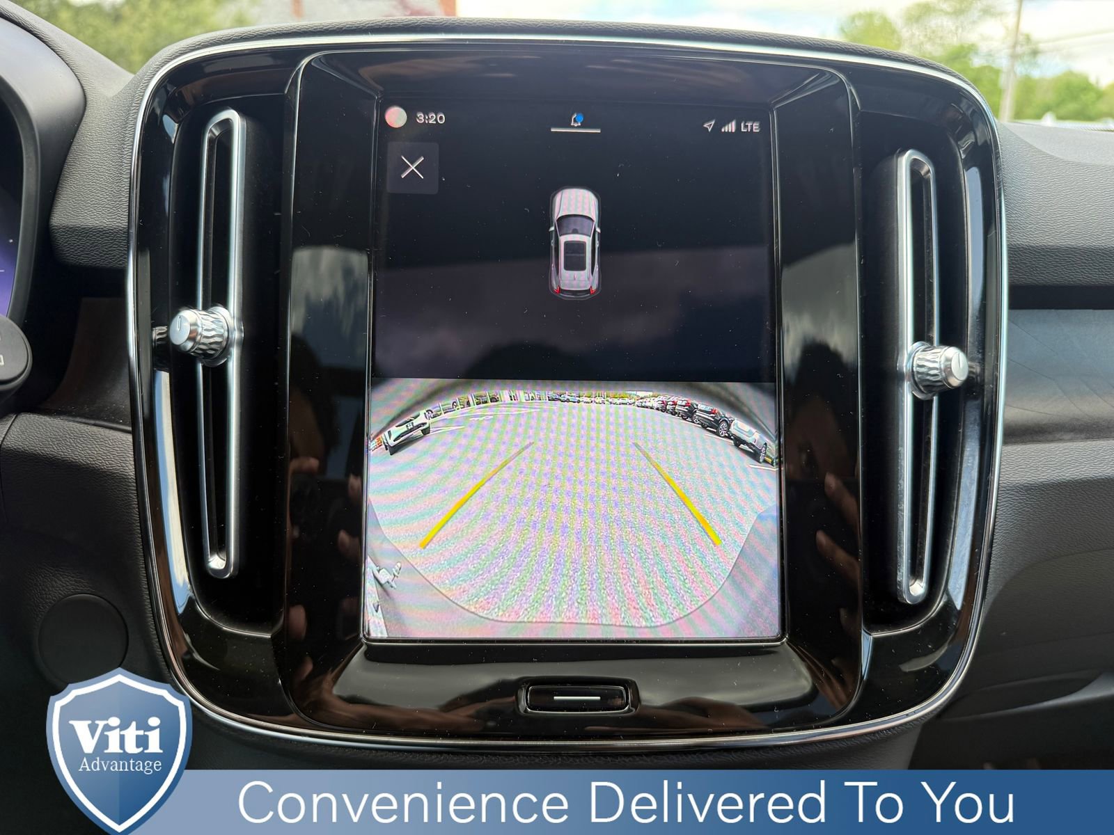 Used 2023 Volvo XC40 Recharge Ultimate w/ Protection Package Premier AWD/4WD image 34