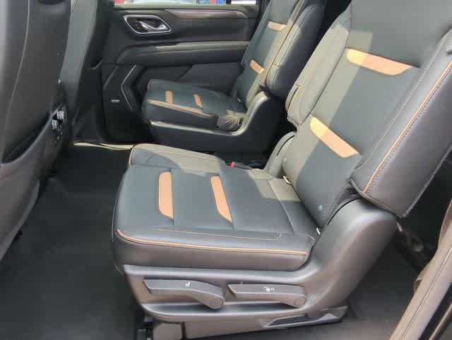 Used 2021 GMC Yukon XL AT4 w/ AT4 Premium Package AWD/4WD image 20