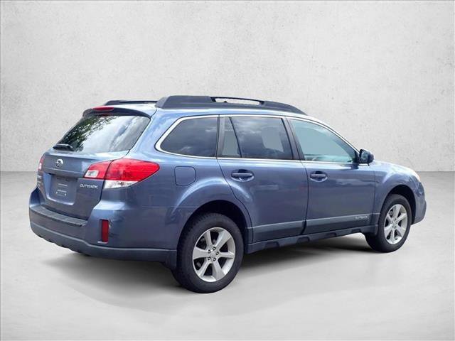 Used 2013 Subaru Outback 2.5i Premium AWD/4WD image 8