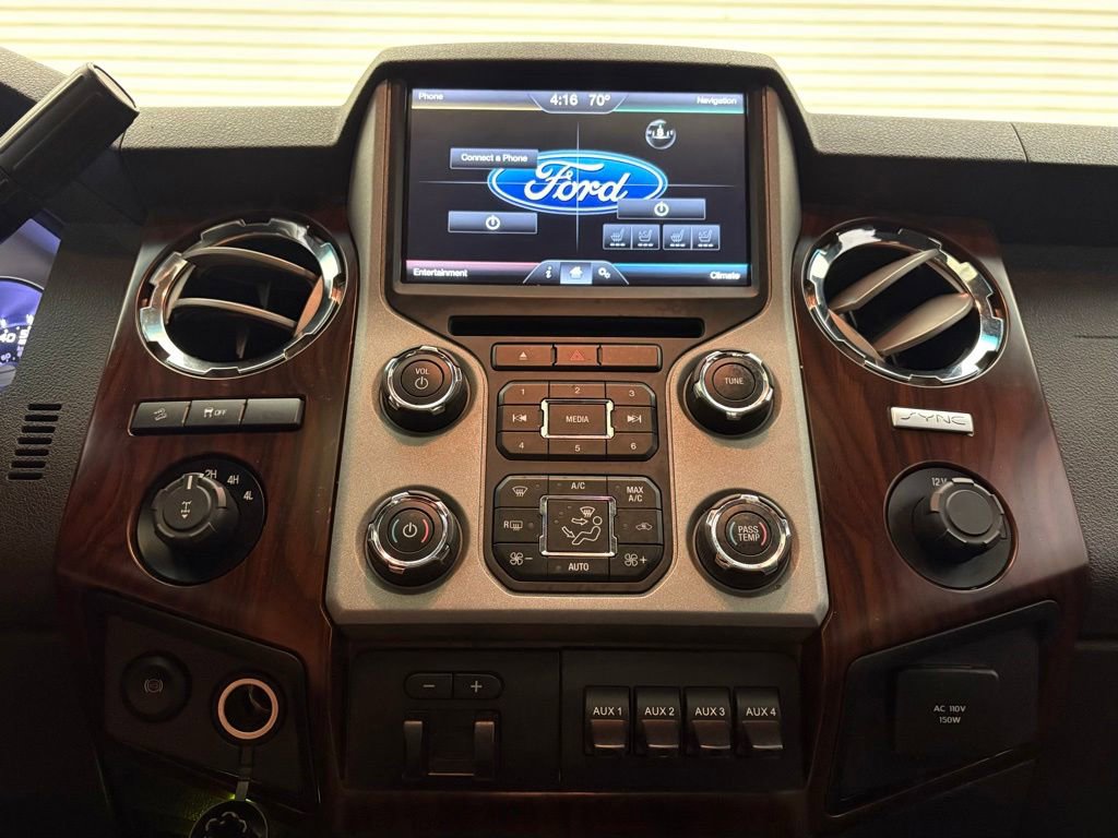 Used 2016 Ford F250 Lariat w/ Lariat Ultimate Package AWD/4WD image 7