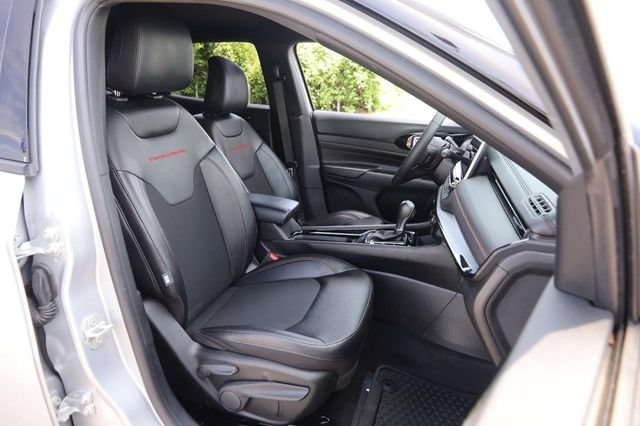 Used 2024 Jeep Compass Trailhawk AWD/4WD image 25