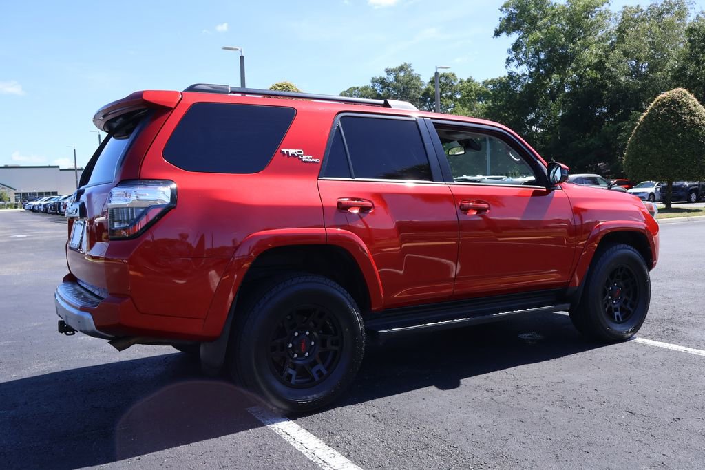 Certified 2020 Toyota 4Runner TRD Off-Road AWD/4WD image 5