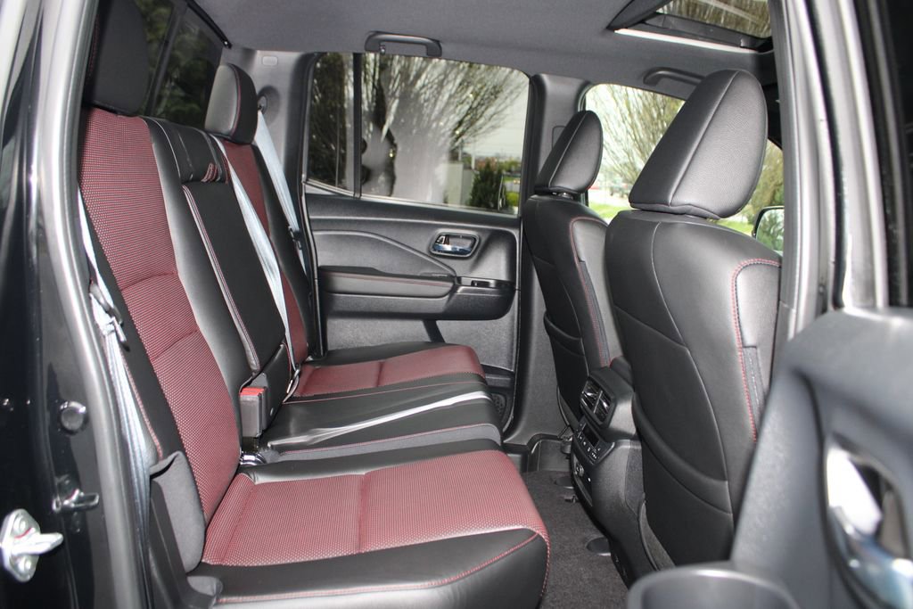 Used 2024 Honda Ridgeline Black Edition image 14