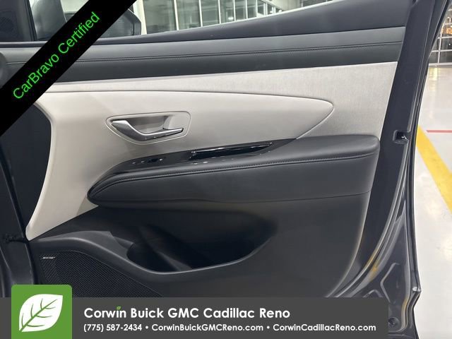Used 2025 Hyundai Tucson Limited image 30