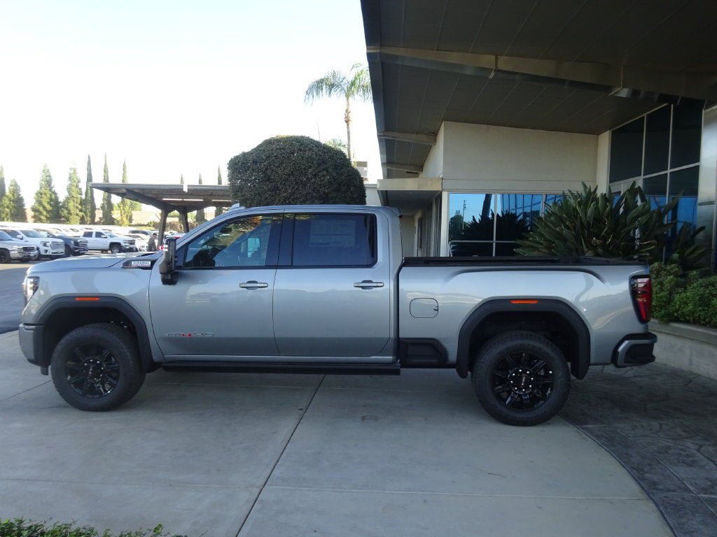 New 2026 GMC Sierra 2500 AT4 w/ AT4 Premium Plus Package AWD/4WD image 4