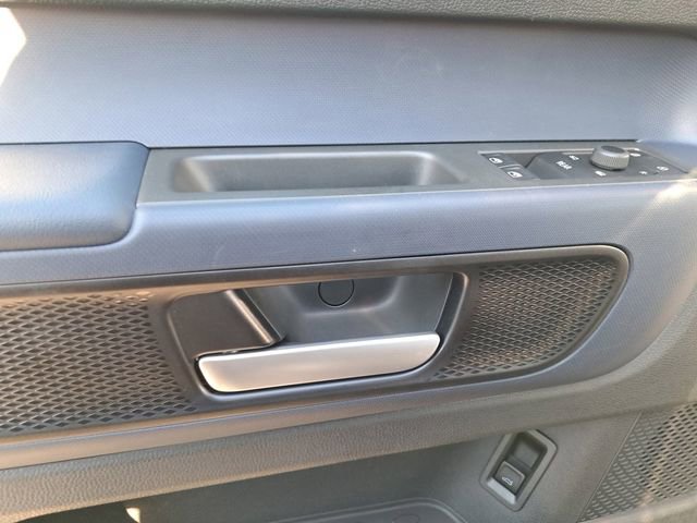 New 2025 Volkswagen ID. Buzz Pro S image 12