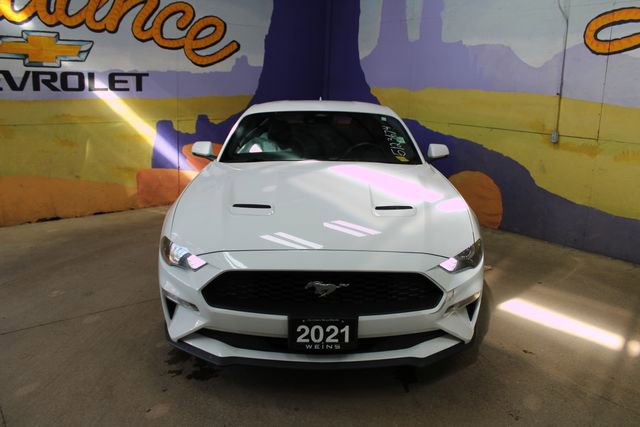 Used 2021 Ford Mustang Premium RWD image 3